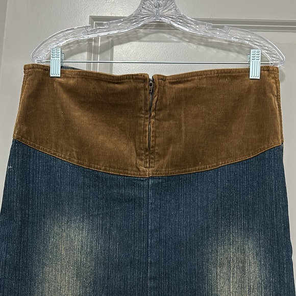 Vintage Denim Maxi Skirt- Size 10 - Picture 4 of 6